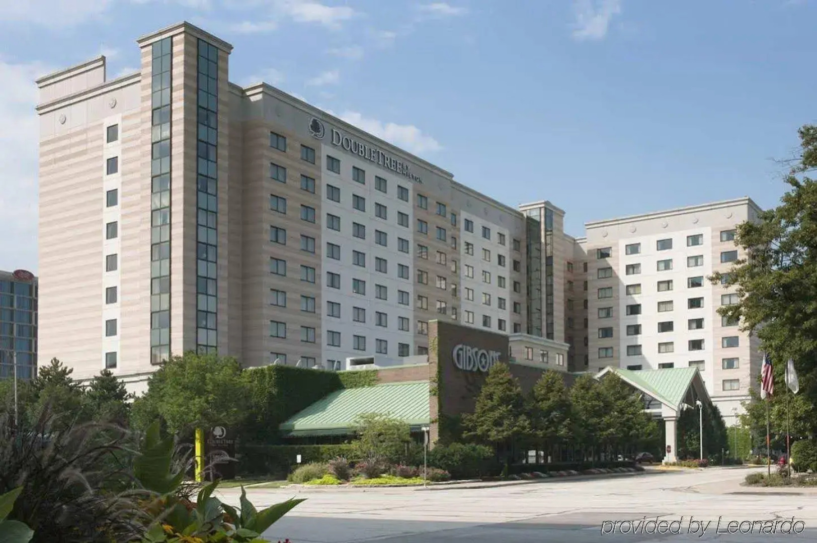 DoubleTree by Hilton Chicago O'Hare Airport - Rosemont
