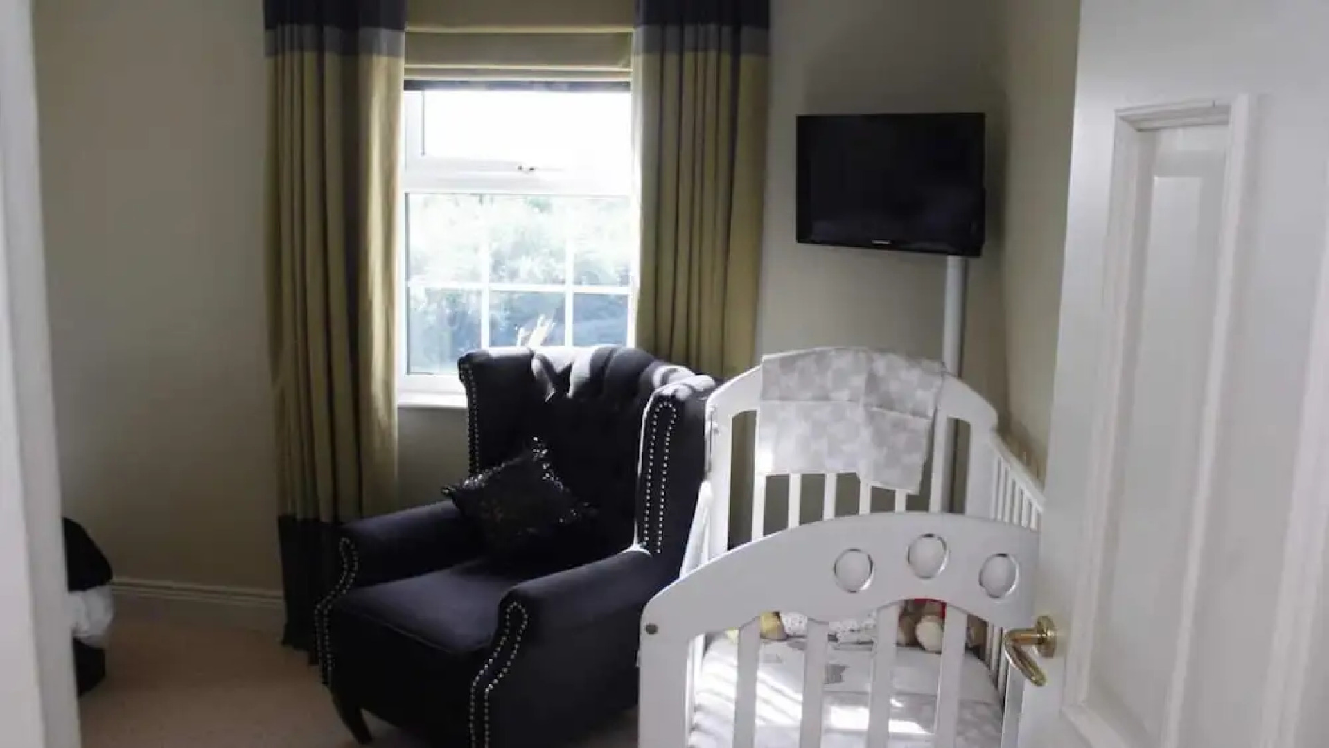 Roe Valley Manor and Estate