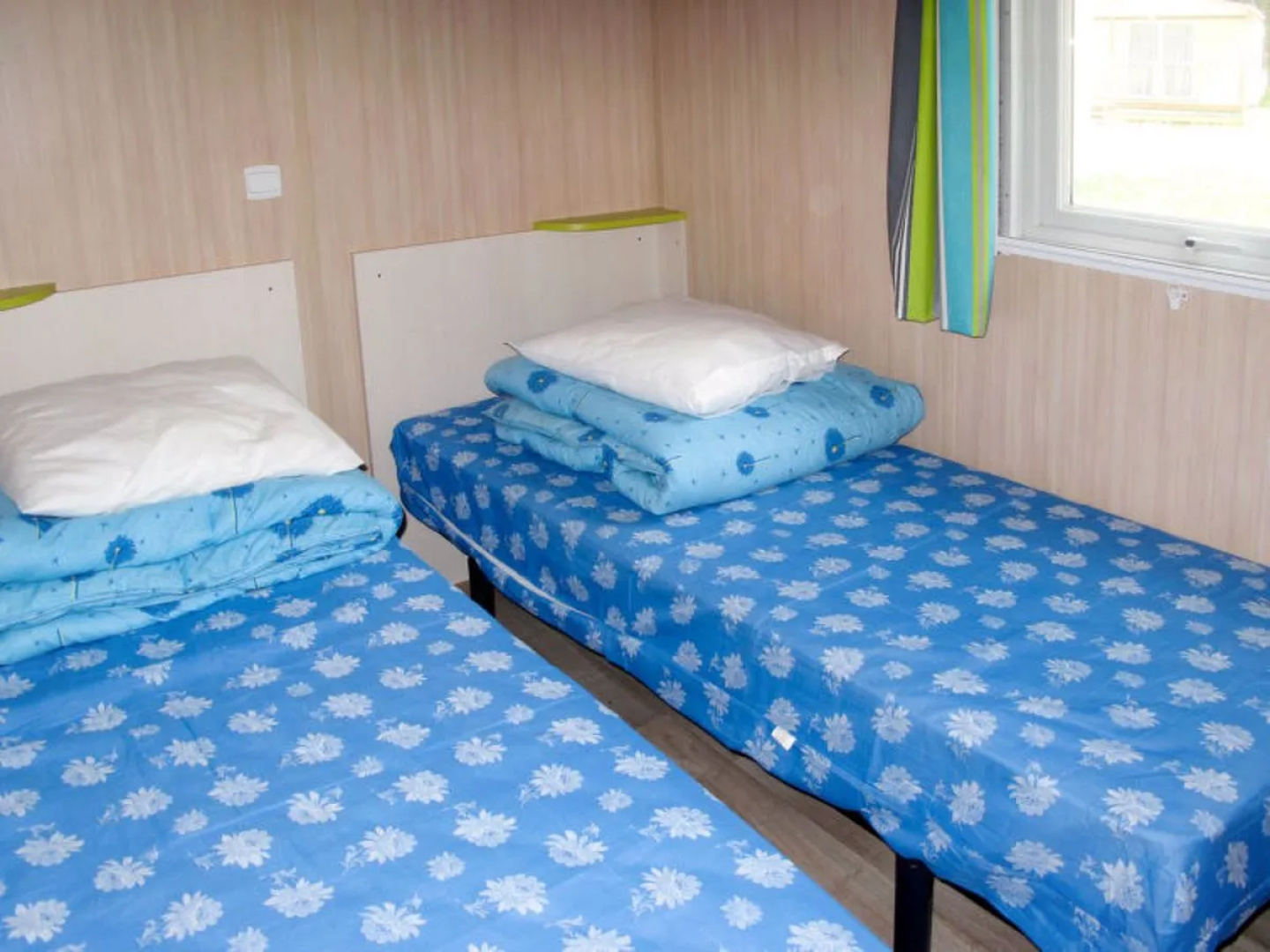 Holiday Home Le Mediterranée - AGL253