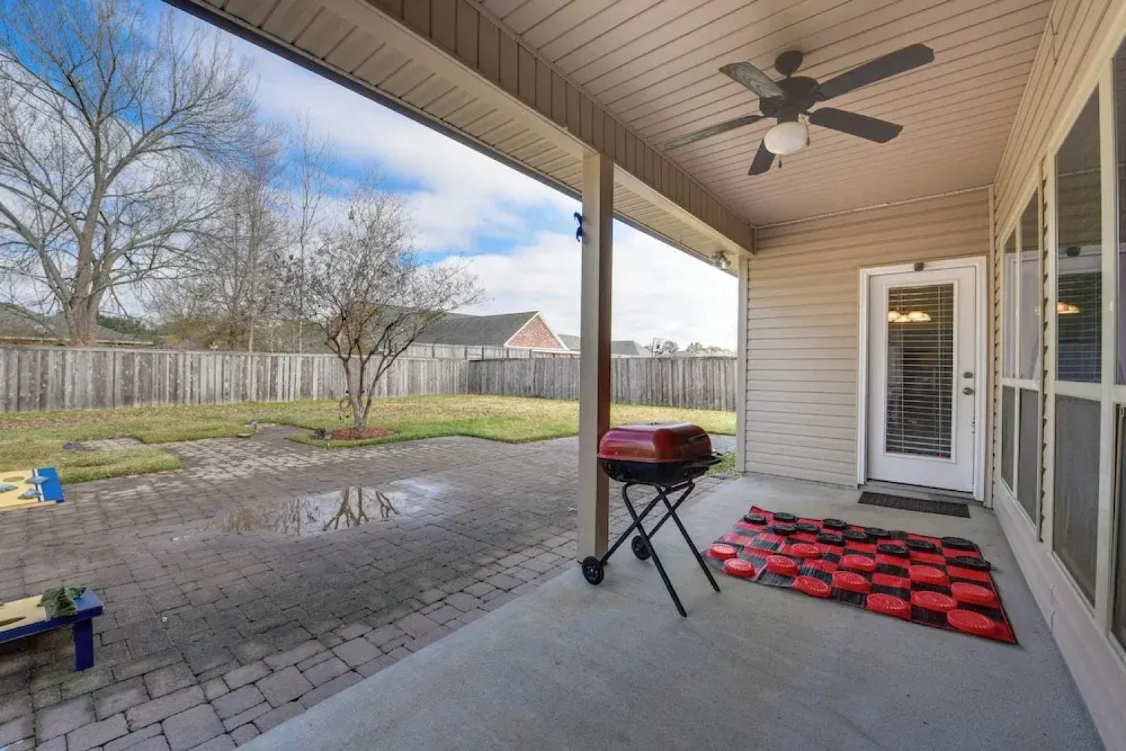 Spacious Zachary Home: 12 Mi to Baton Rouge!