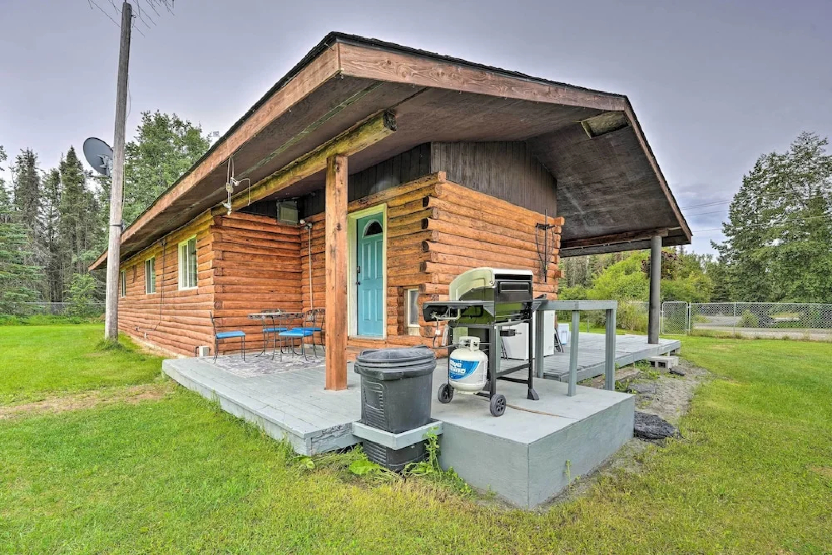 Soldotna Home Near Kenai River & Wildlife Refuge!