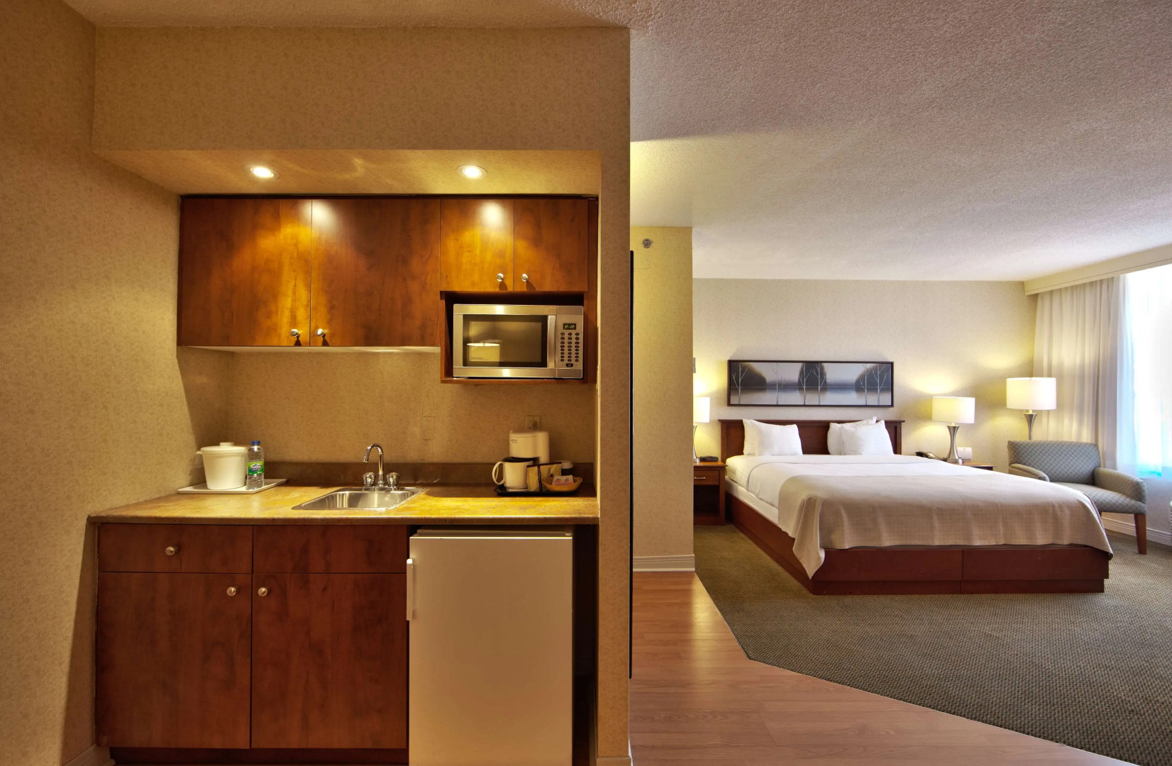 Radisson Hotel Montreal Airport