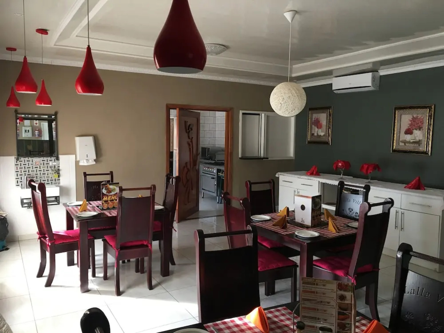 Lalla Villa Guest Lodge