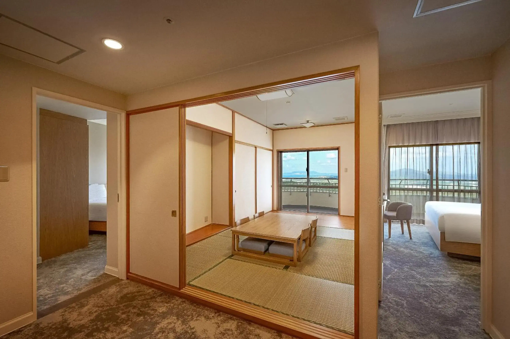 ANA Crowne Plaza Resort Okinawa Uruma Hills by IHG