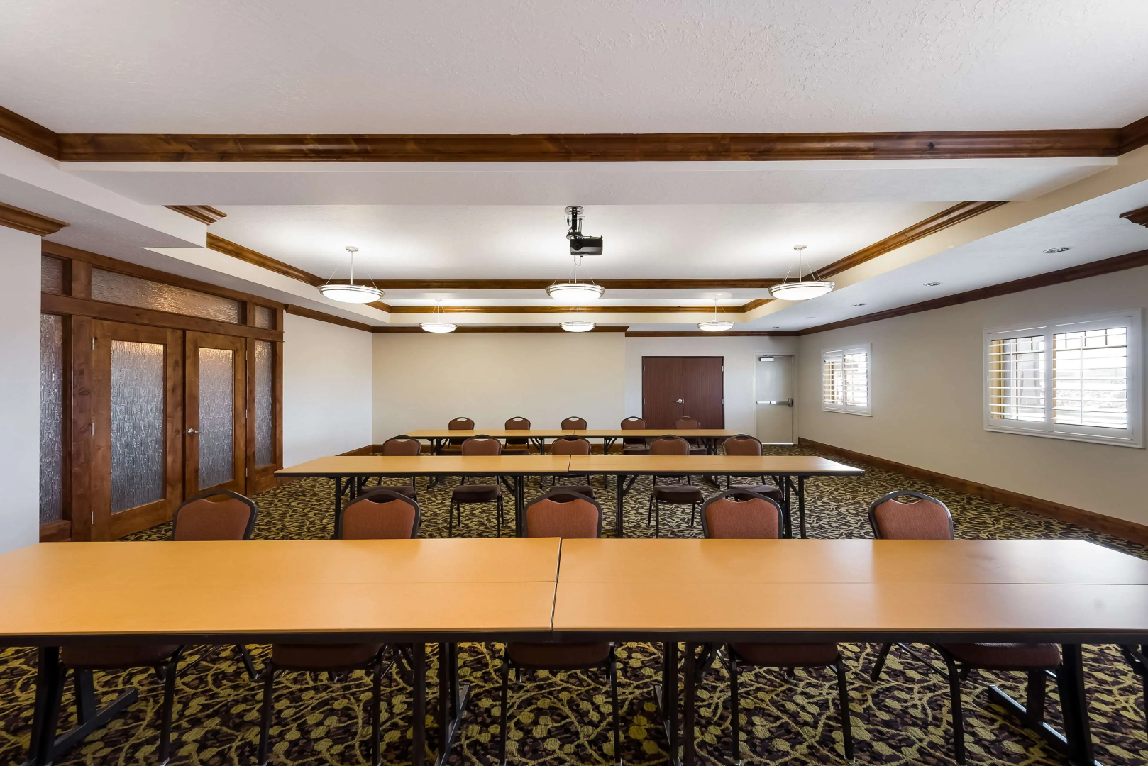 Best Western Plus Landmark Hotel
