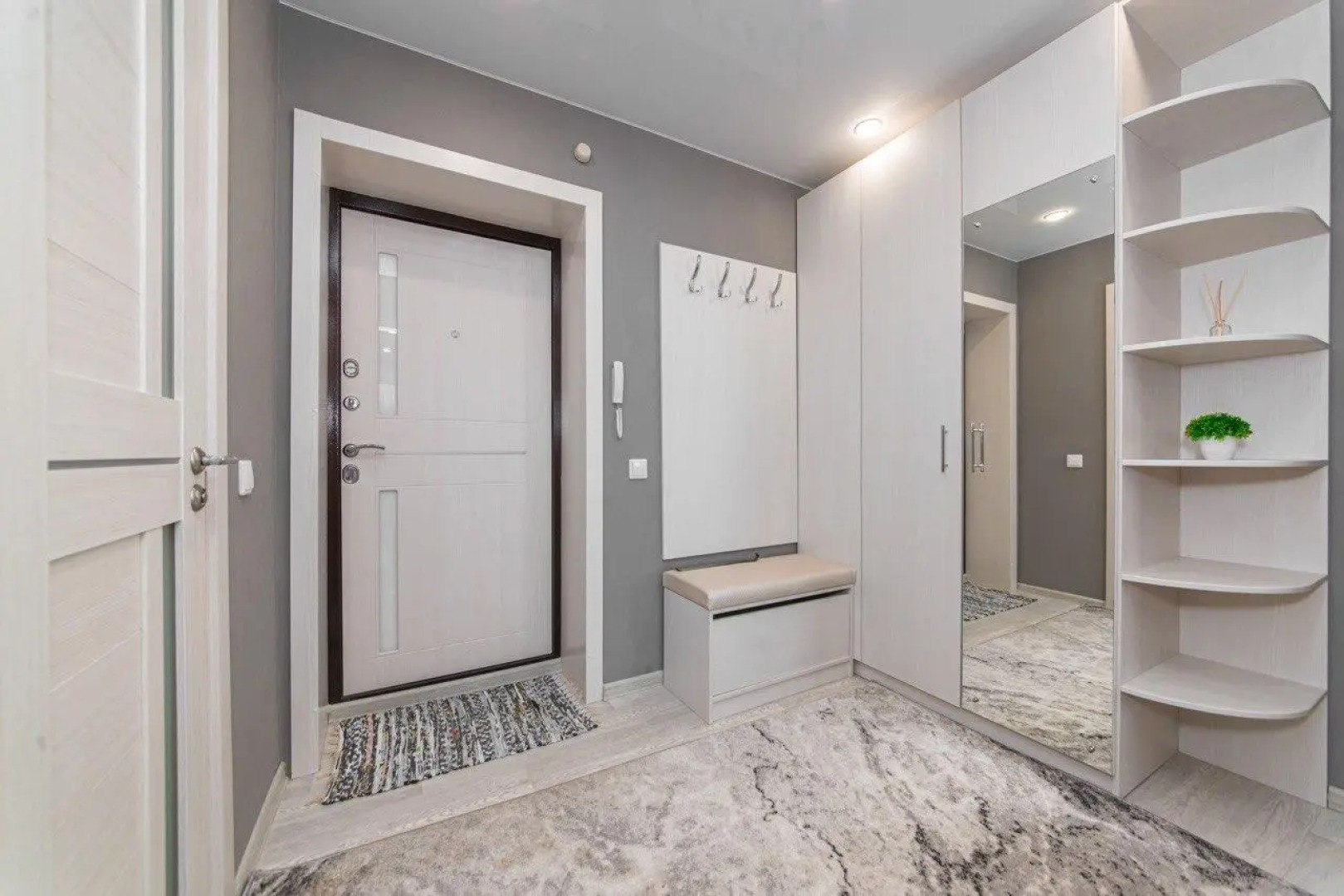 Апартаменты на Шекснинском проспекте 16