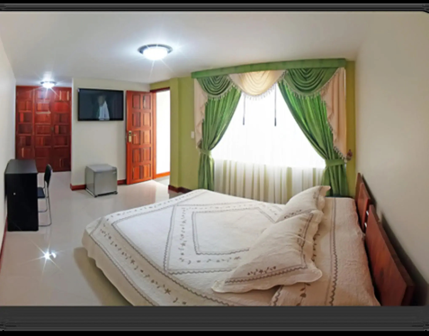 Apartahotel Vincent Suites