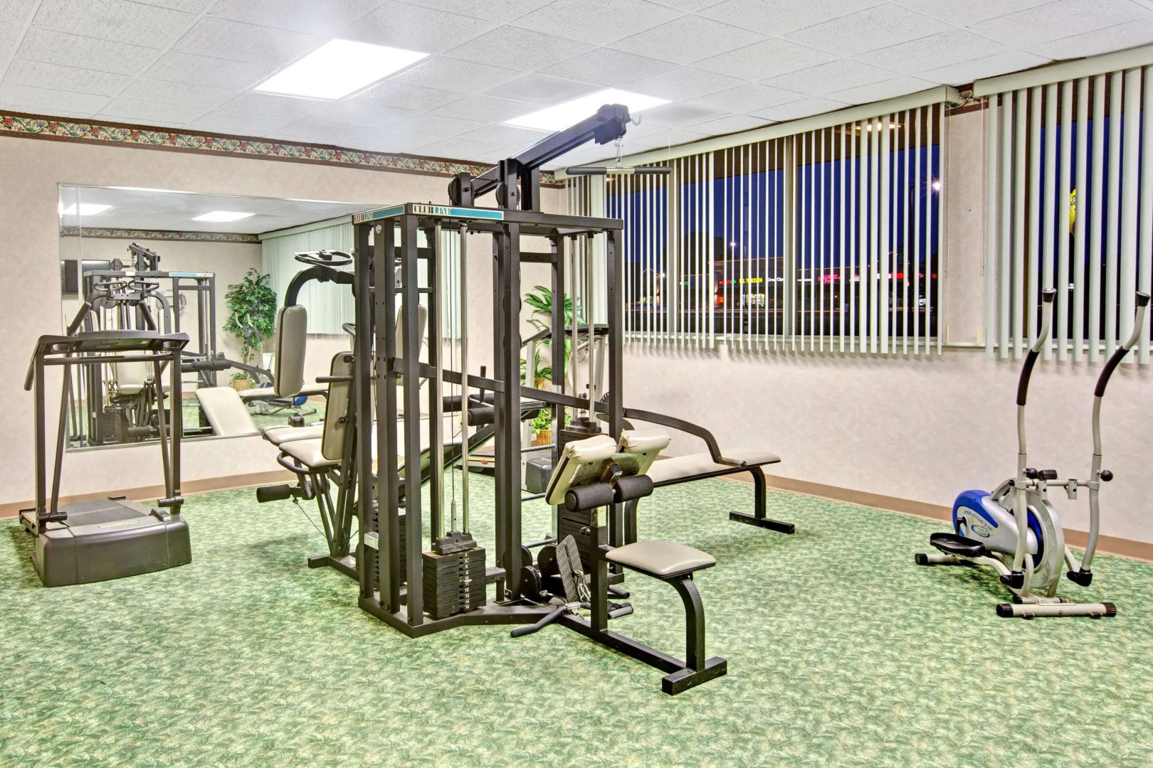 Super 8 by Wyndham Gaffney