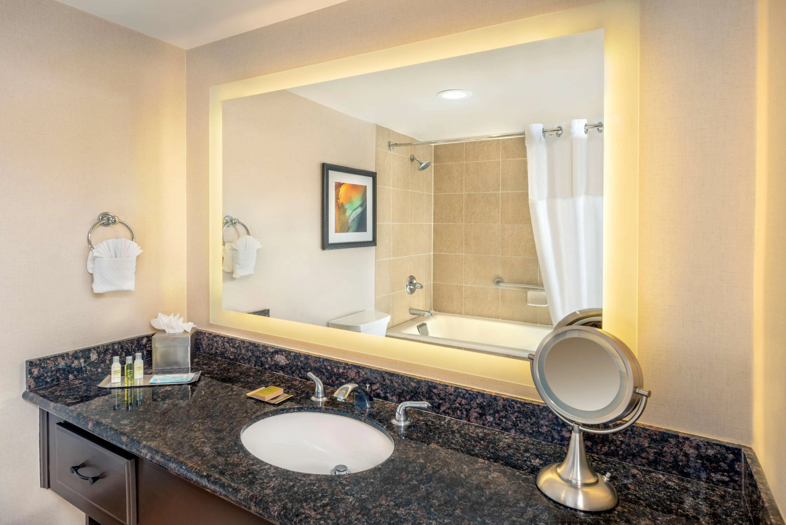 DoubleTree by Hilton Hotel San Bernardino