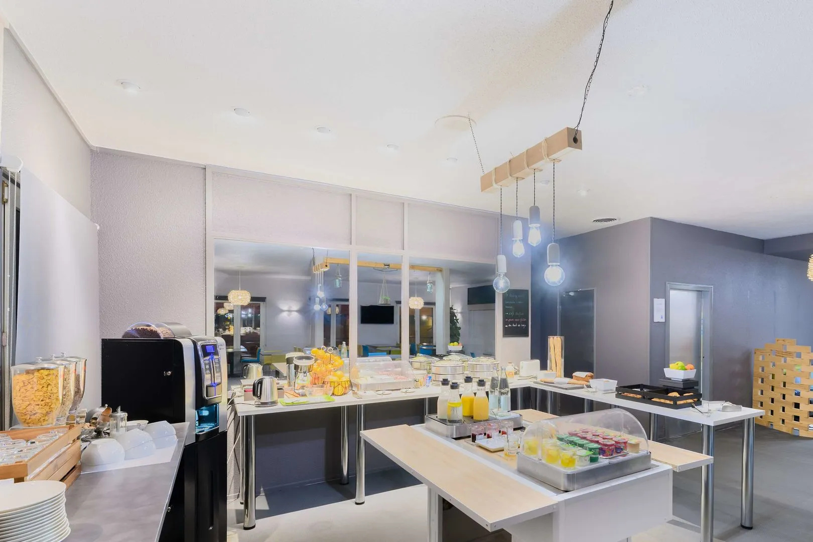 KYRIAD LILLE GARE - Grand Palais