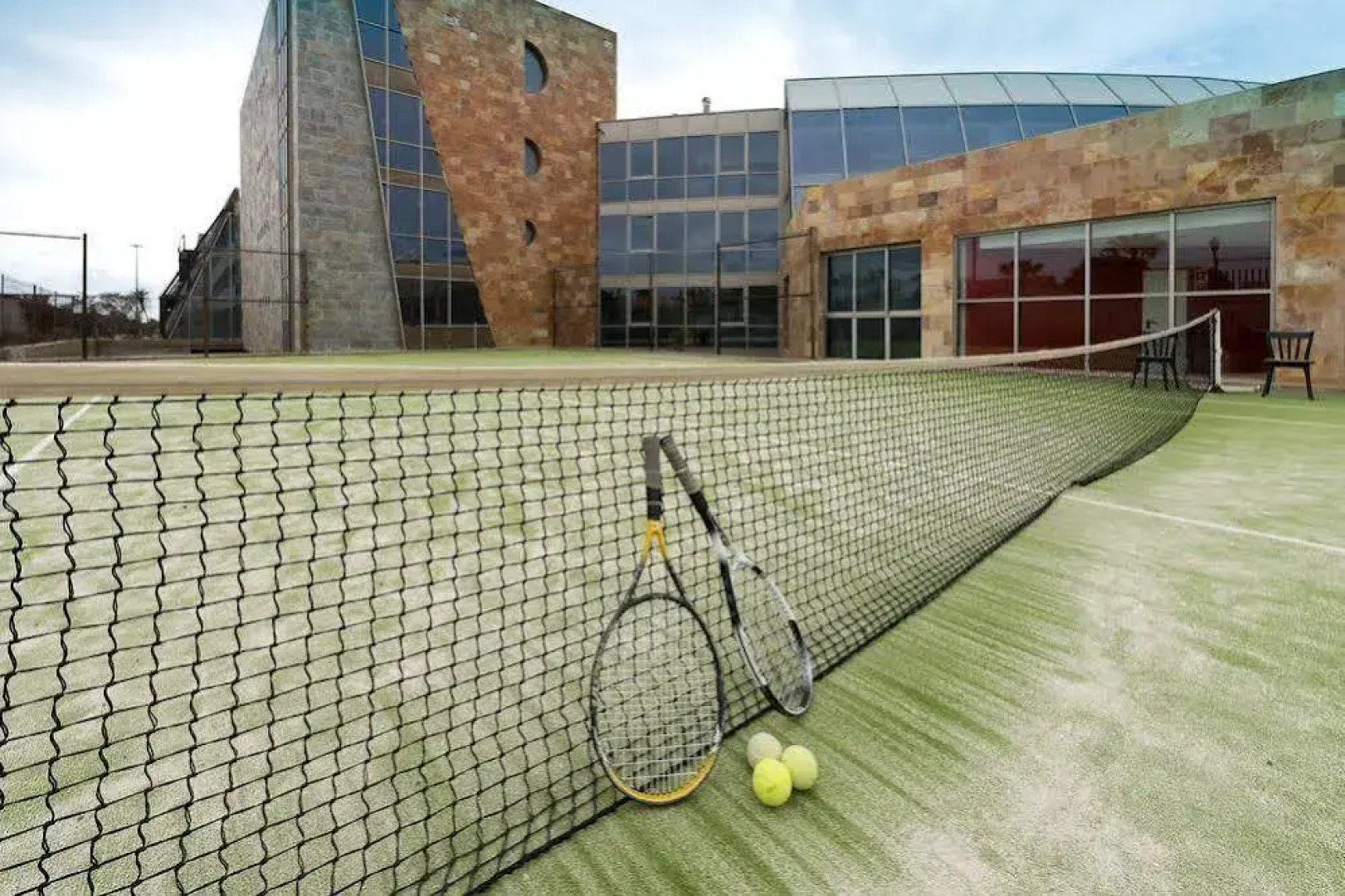 Geranios Suites & Spa