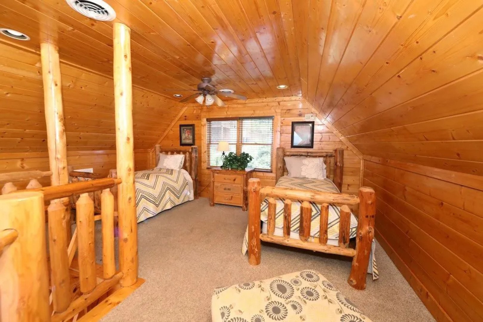 Up Up  Away - Two Bedroom Cabin