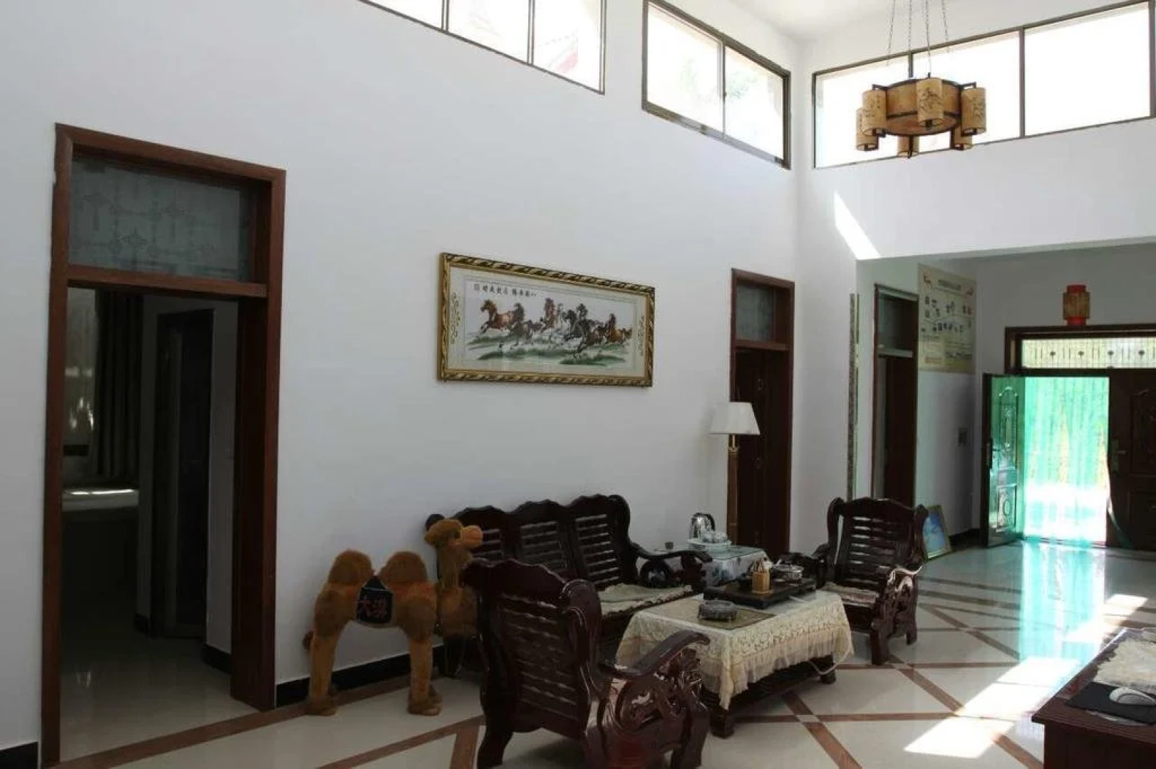 Dunhuang Mountian Spring Hostel