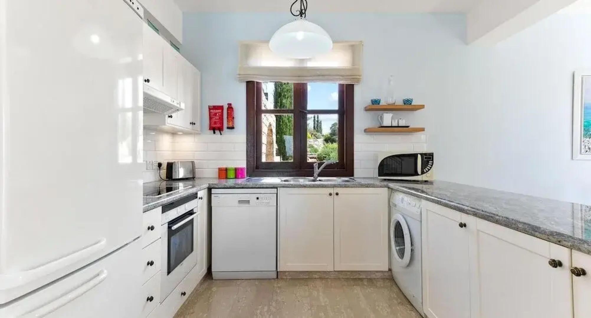 3 bedroom Villa Tala with private pool and sunset views, Aphrodite Hills Resort