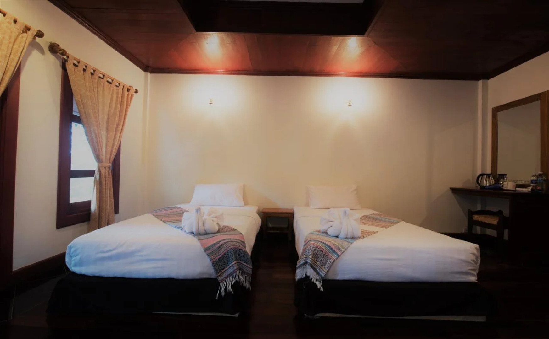 Falls View Resort Tad E-Tu