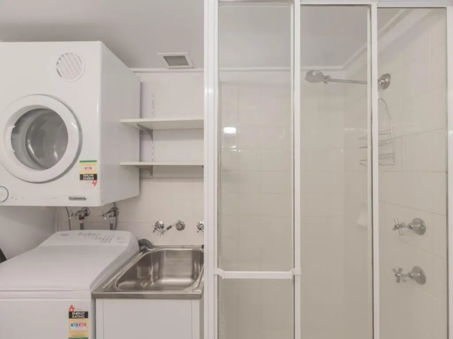 Razorback 1 - Razorback Plaza Jindabyne