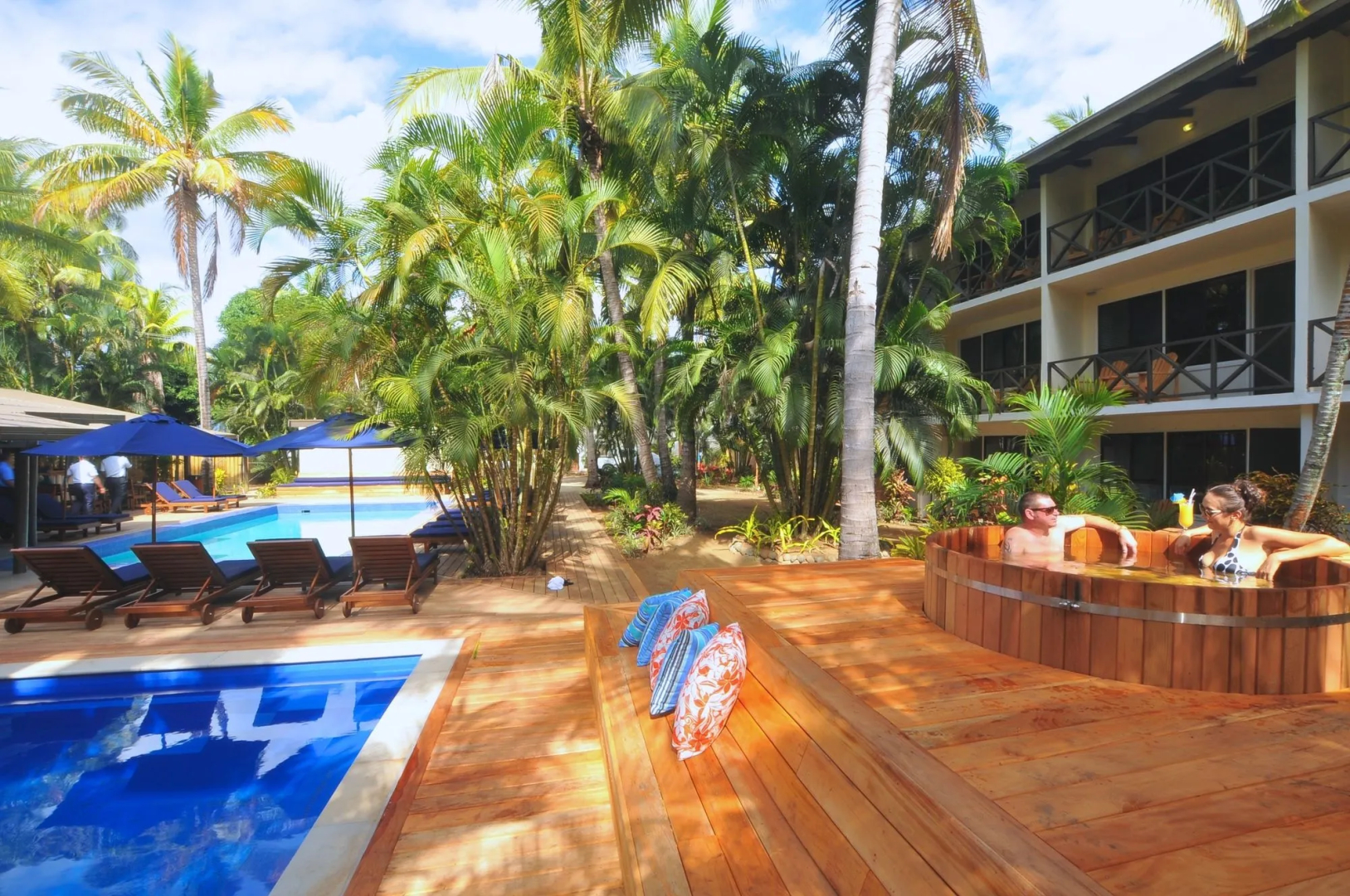Oasis Palms Hotel