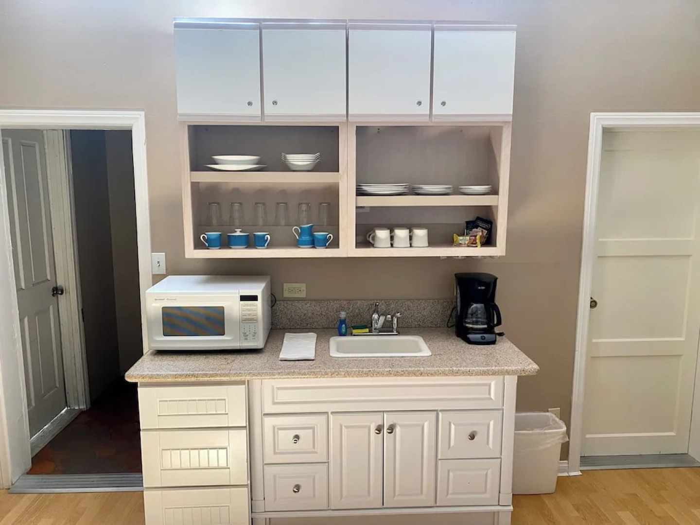 Tioga Lodge At Mono Lake