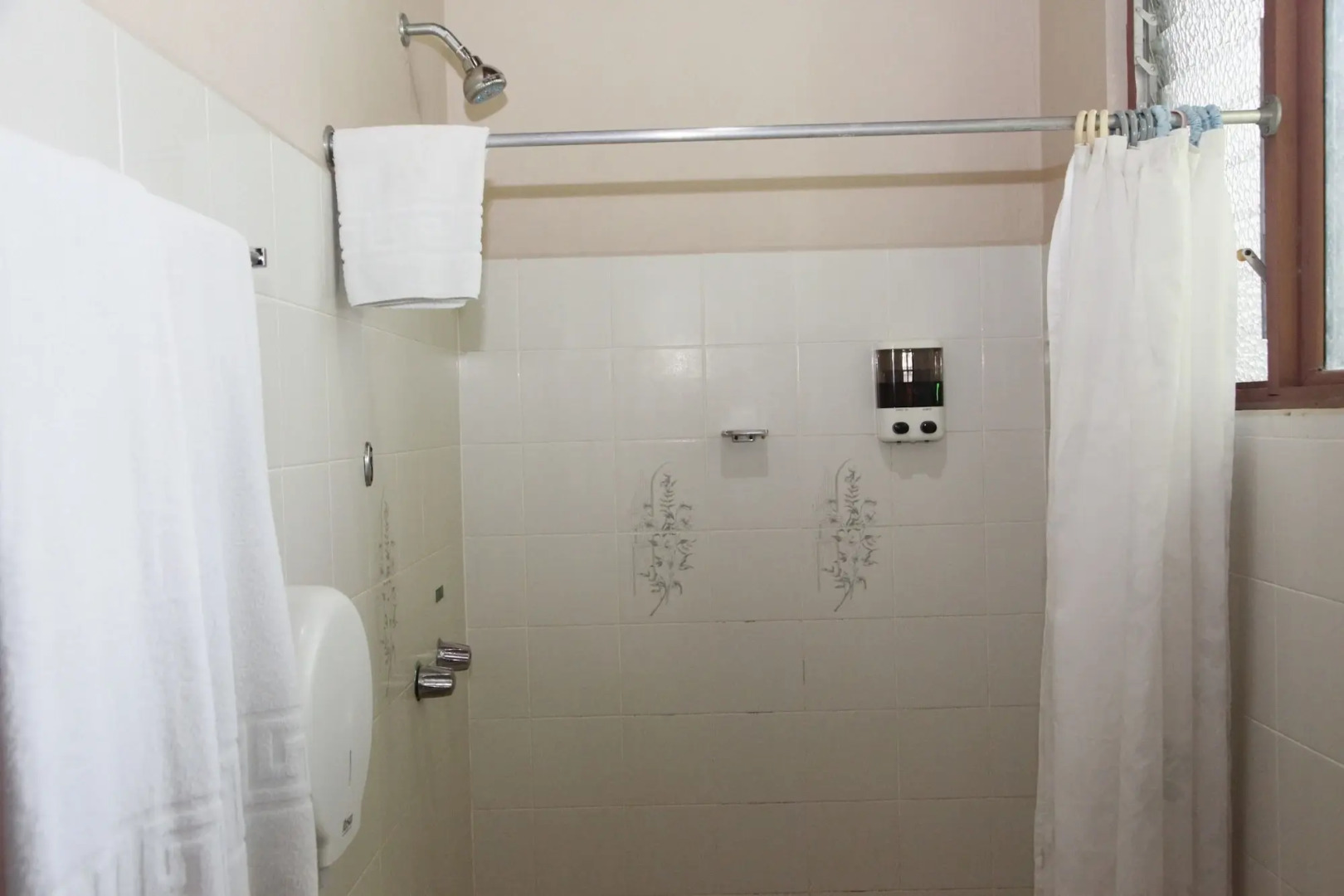 Hotel Divisamar by LHR