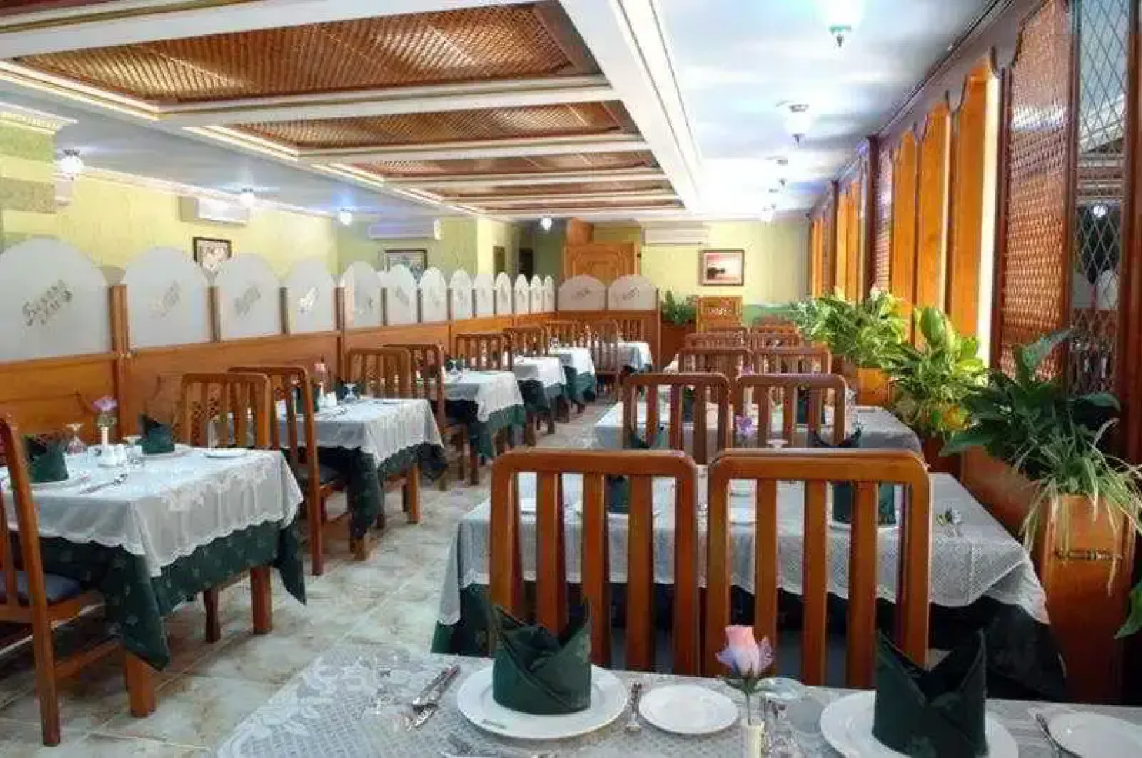 Al-Ghazal Suites Hotel