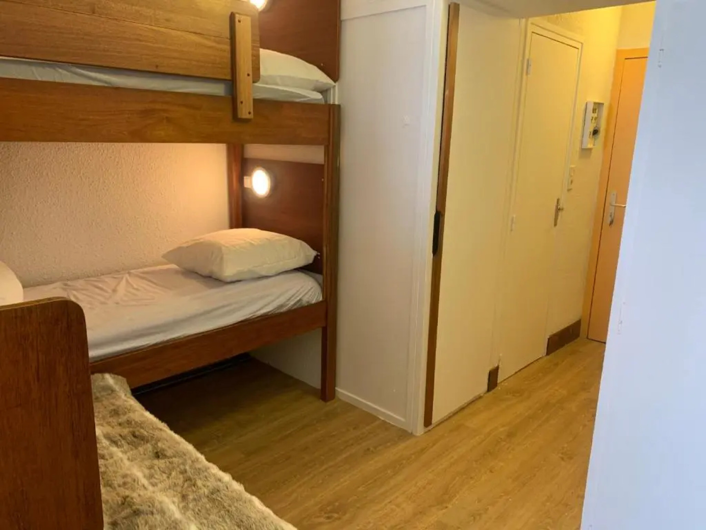 Appartement avec vue exceptionnelle à Roche Béranger 1750 au pied des pistes