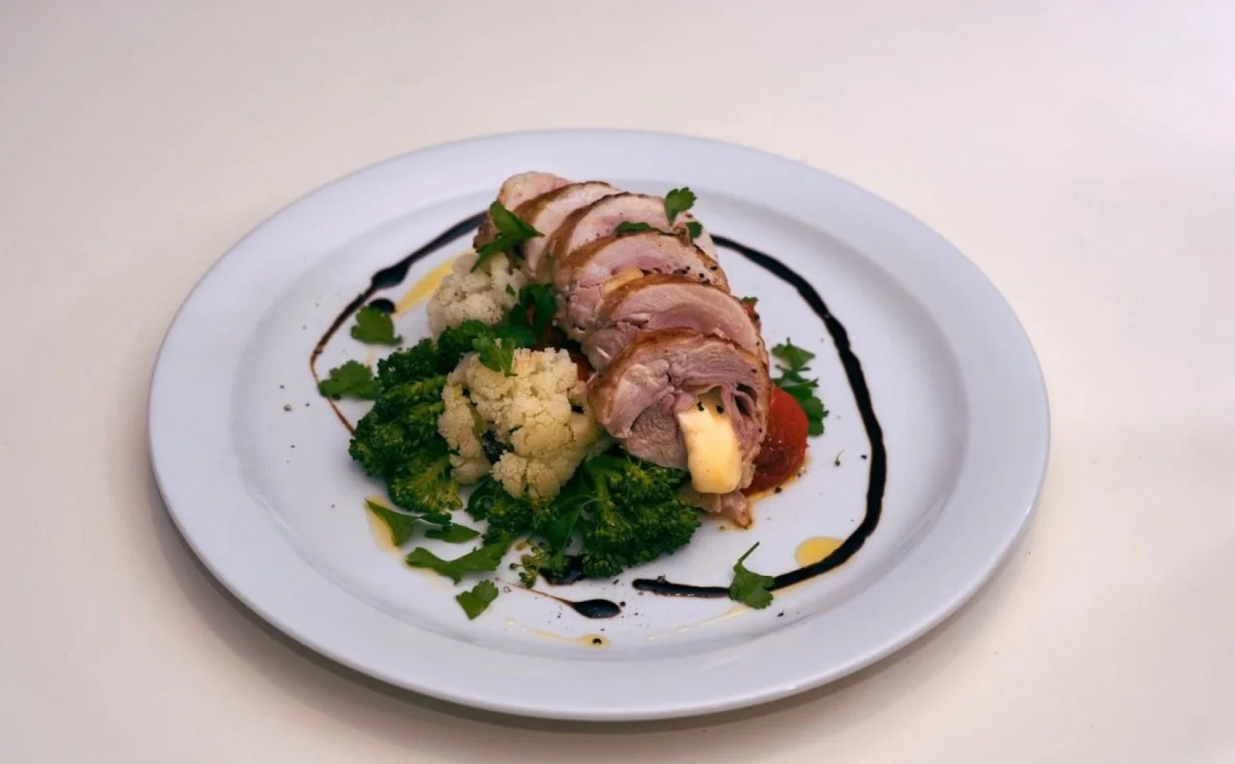 Paradise Hotel And Resort