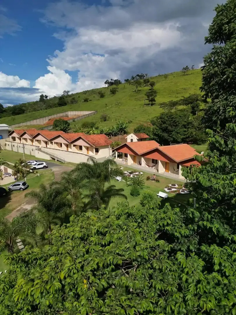 Pousada Flores do Campo