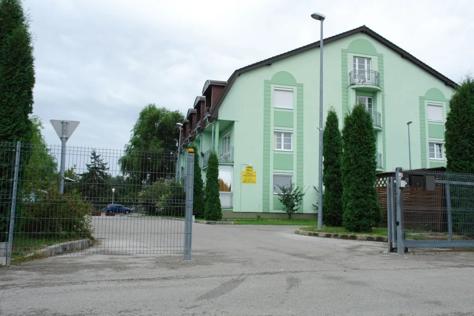 HoldLux Apartmanok