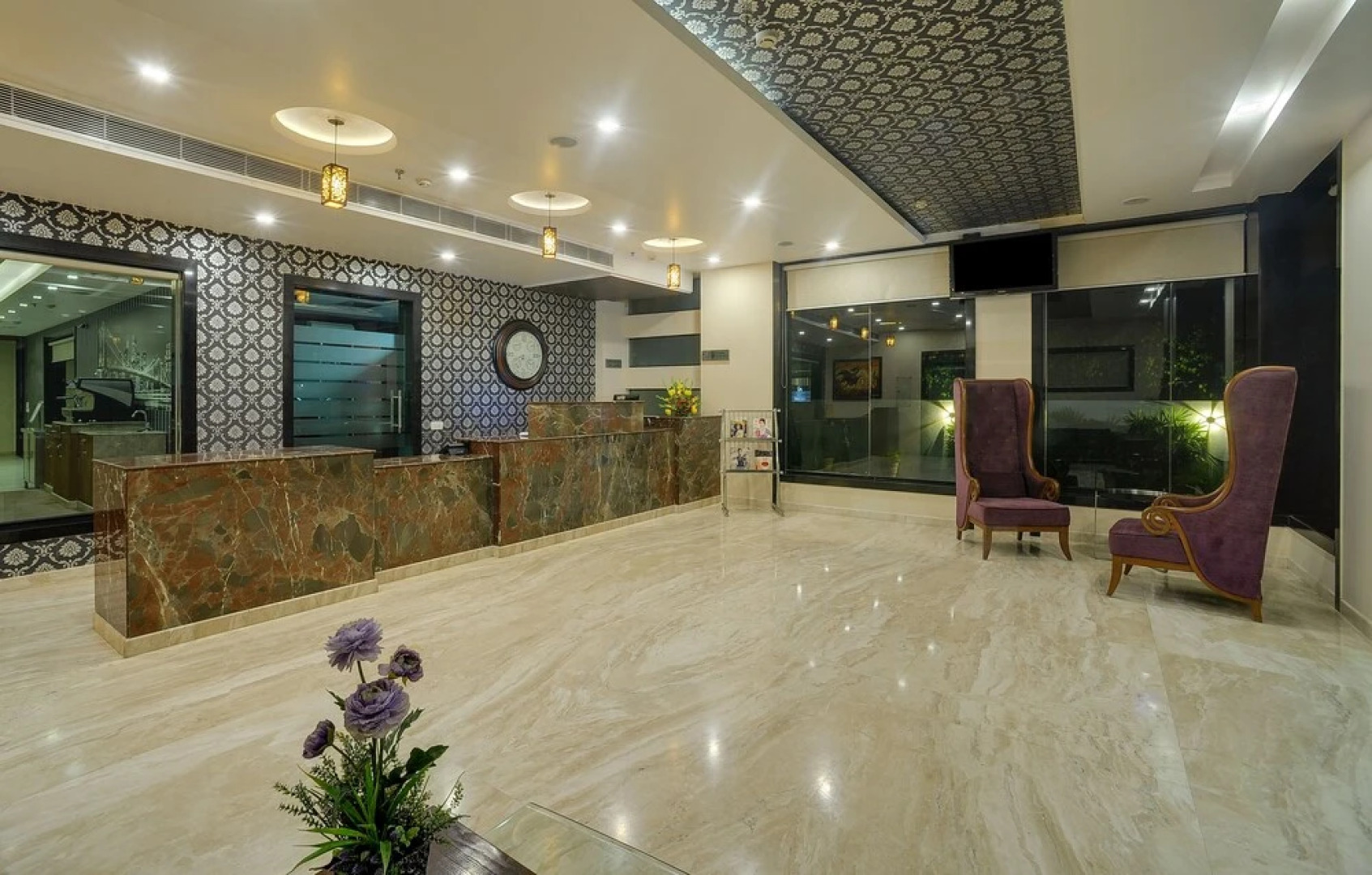 Cygnett Inn Silverleaf