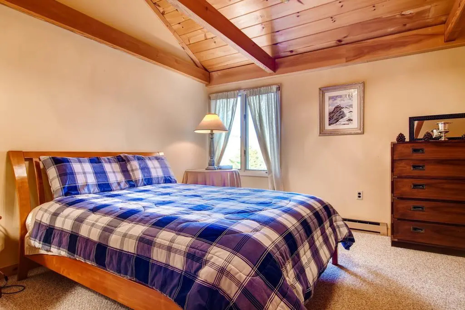 Colony Club B5