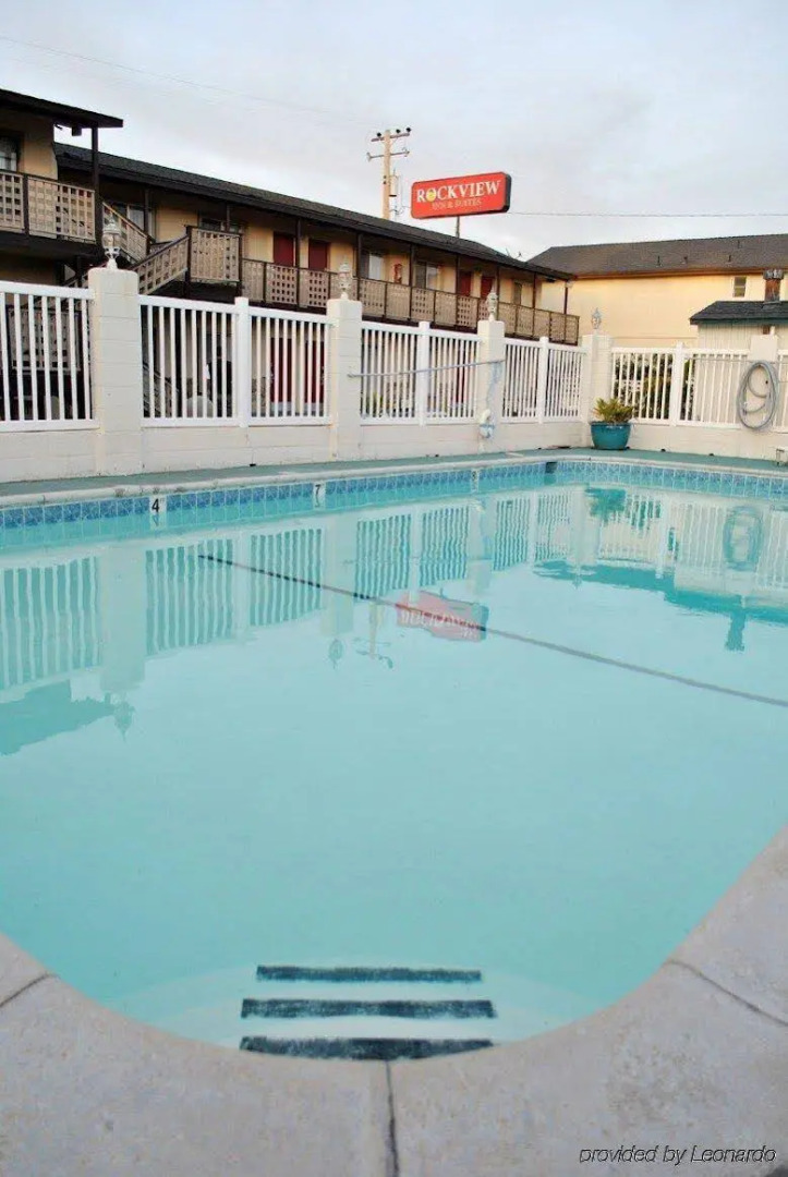 Rockview Inn and Suites