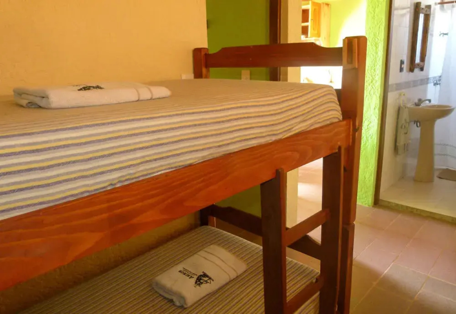 HOSTEL LUNA Aguas Dulces