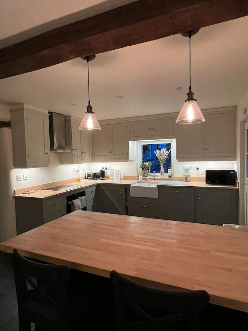 Beautiful 4-bed Cottage in Heart of the Cotswolds