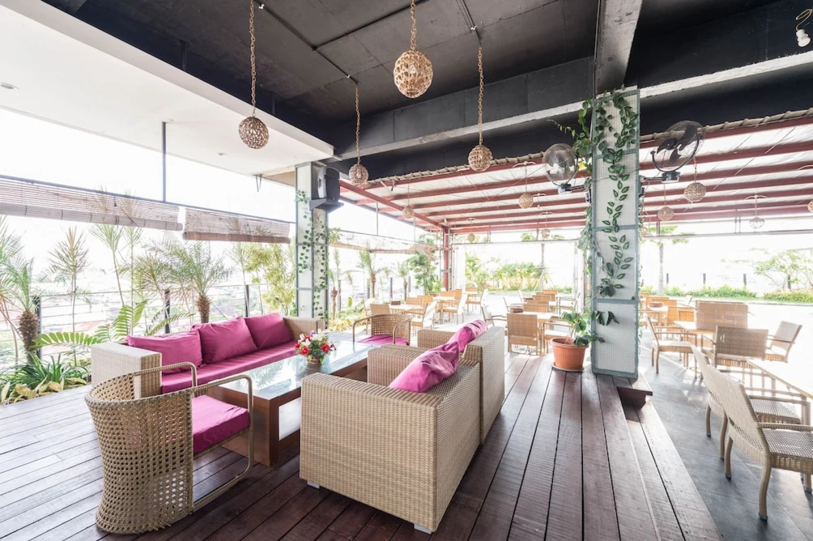 Airy Tengah Merdeka Barat 428 Pontianak