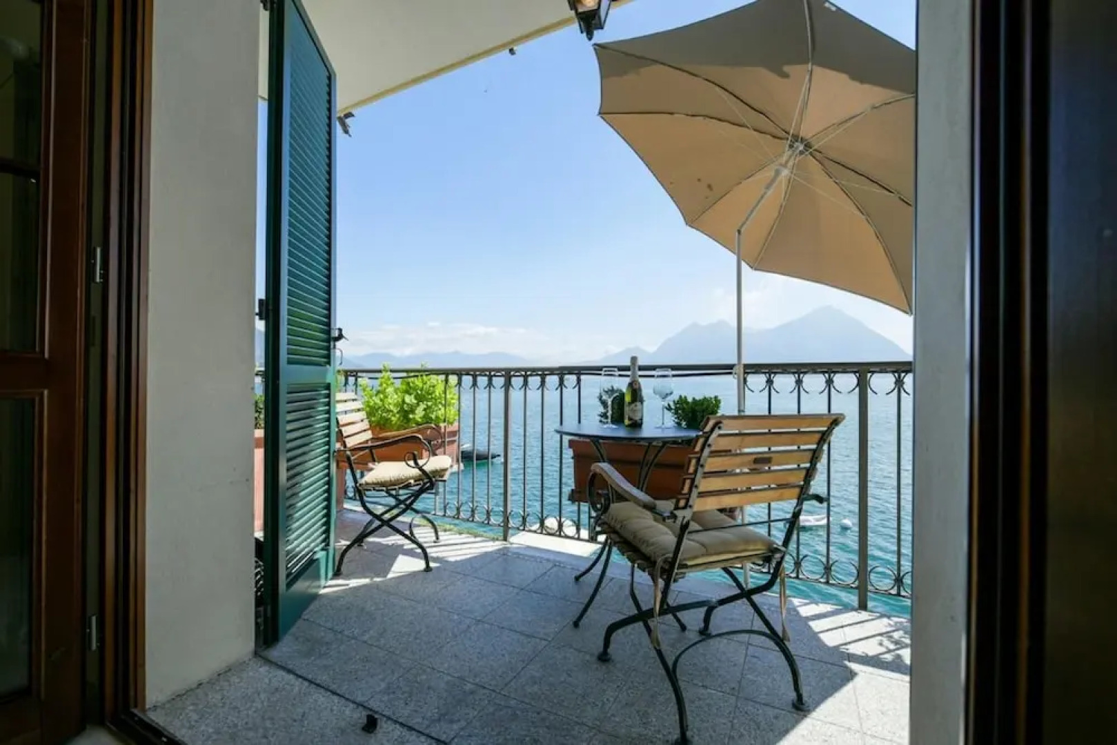 Giulia Apartment With Lake View in Verbania