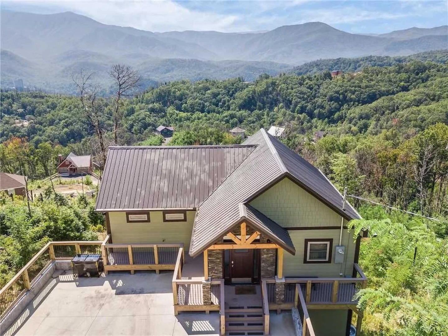 Hello Smokys - Two Bedroom Cabin