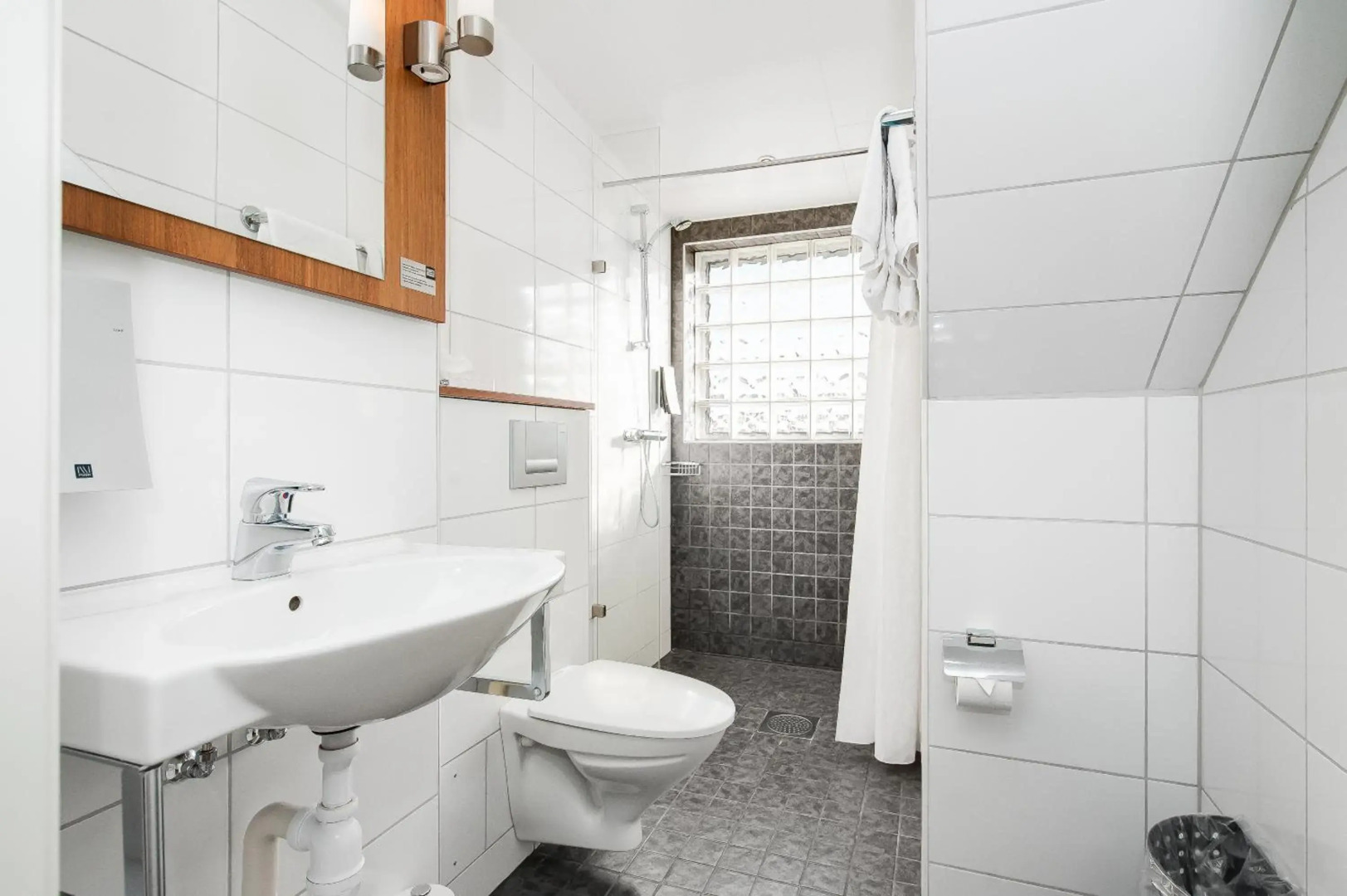 Home Hotel Kung Oscar