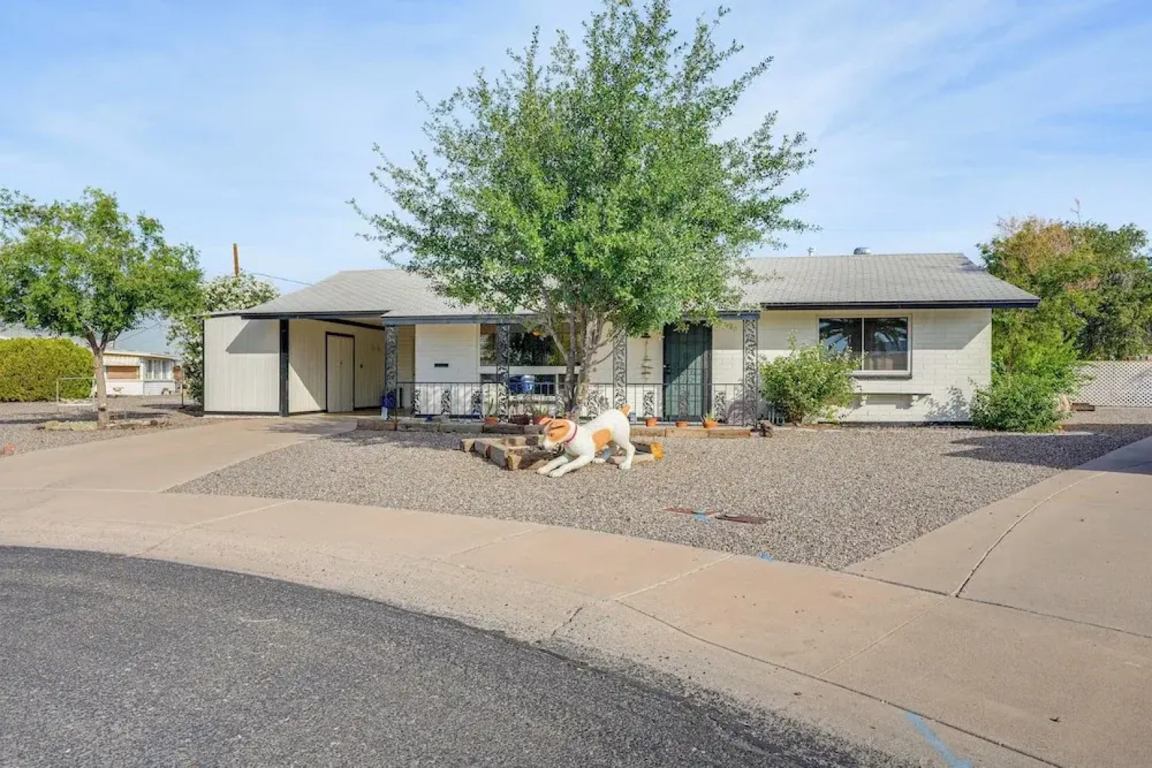 Charming Sun City Getaway Near Golf & Casinos!