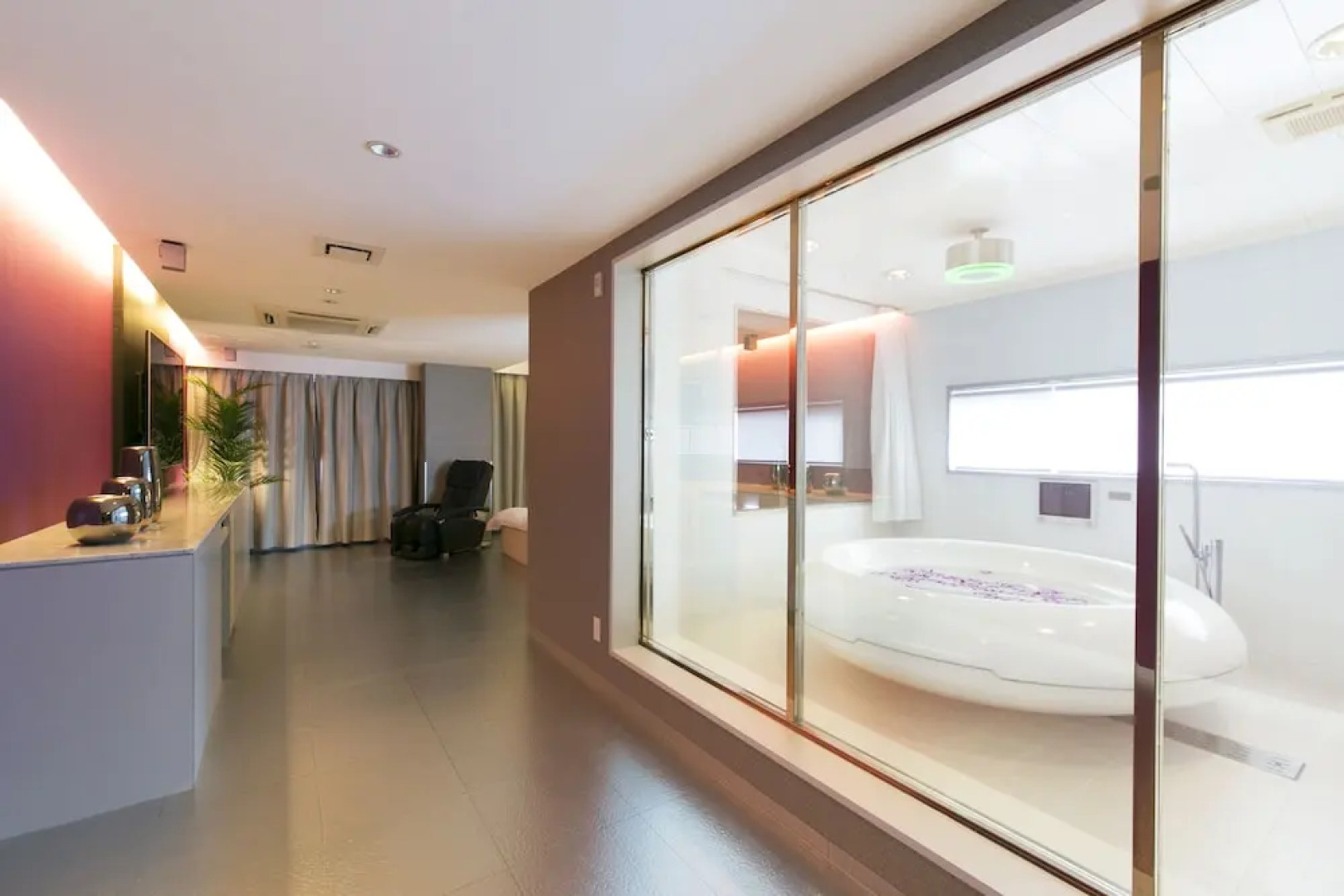 Hotel Lotus Toyonaka (Adult Only)