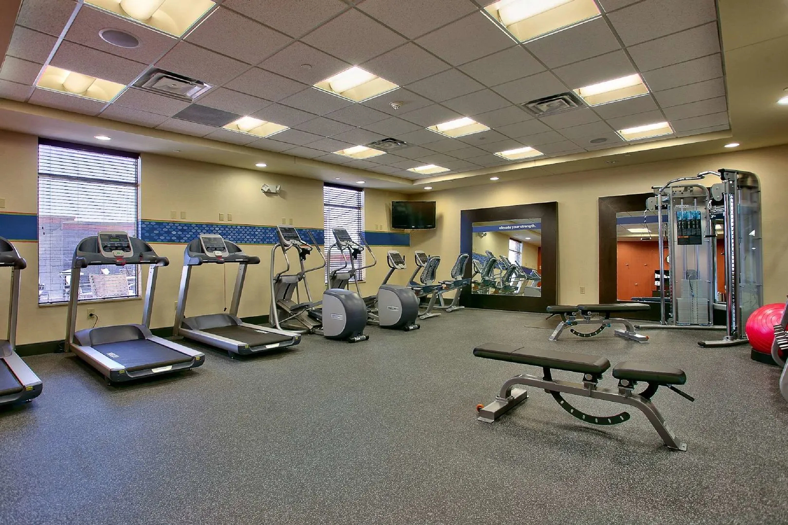Hampton Inn & Suites Scottsdale at Talking Stick