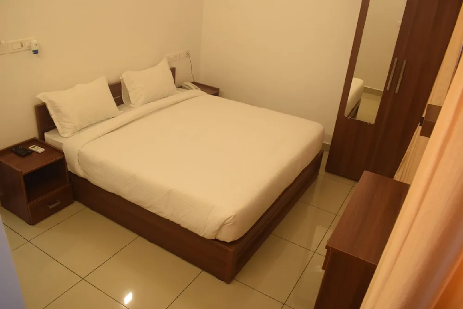 Sunstar Residency & Food Plaza Pala