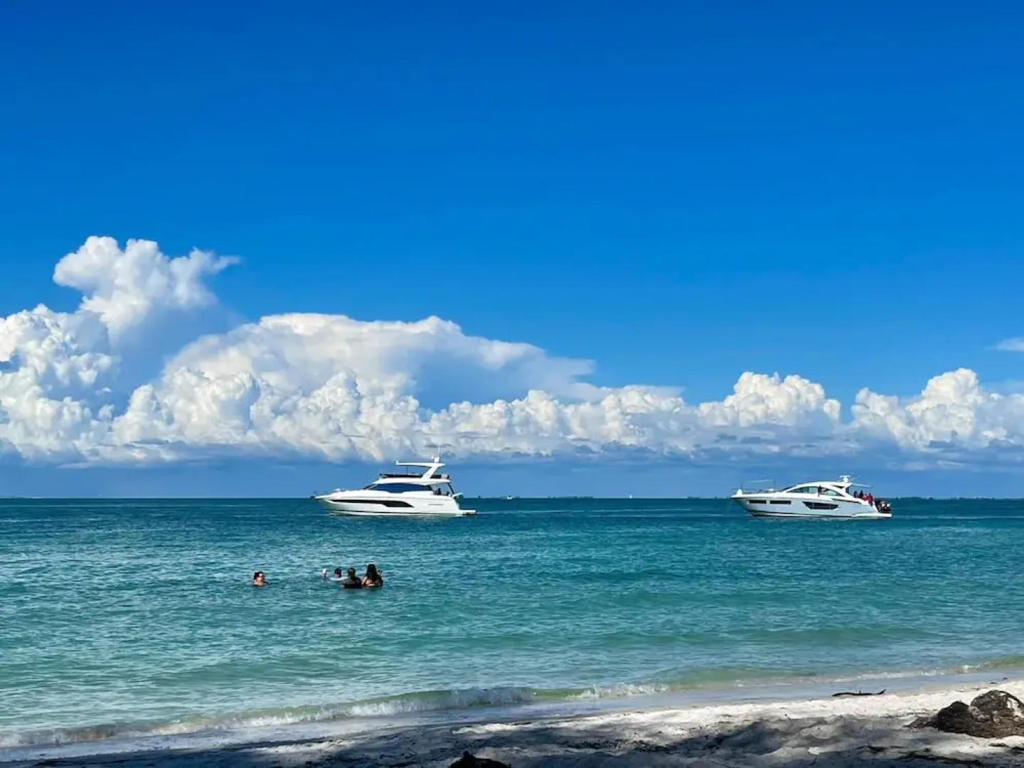 Anna Maria Beach Serenity