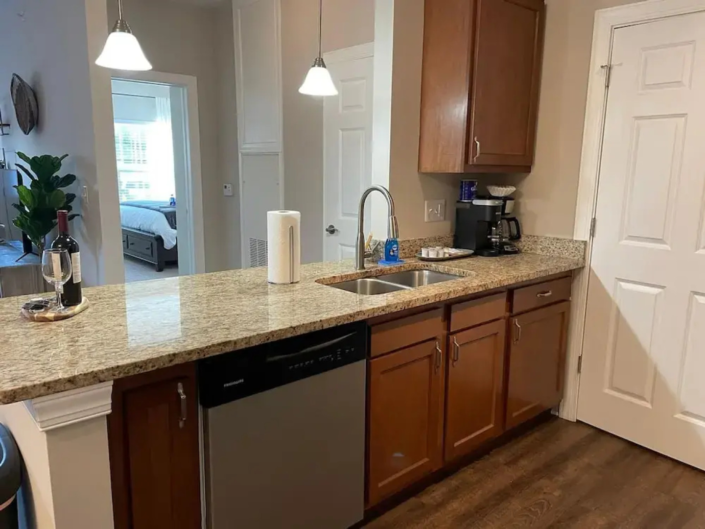 The Cozy Queen s Flat 1st Floor Pet-friendly