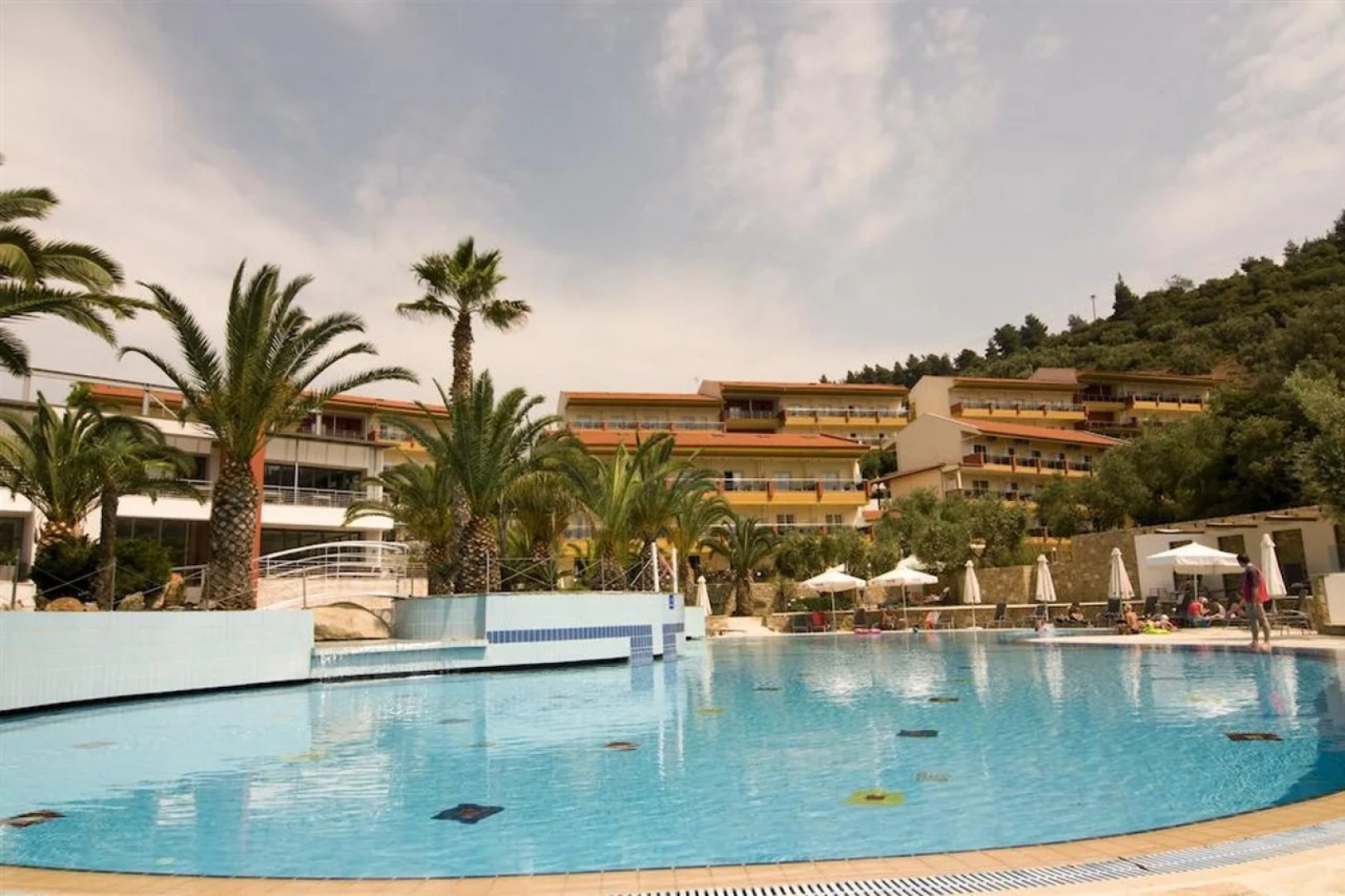 Lagomandra Hotel and Spa
