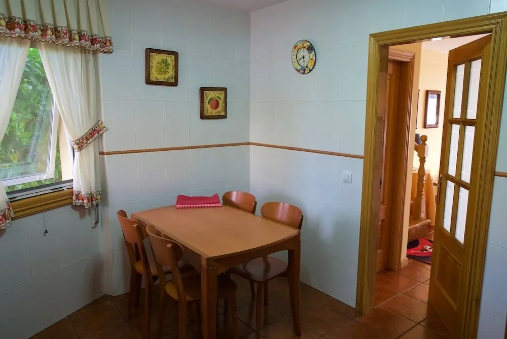 Casa Con Piscina en Perbes