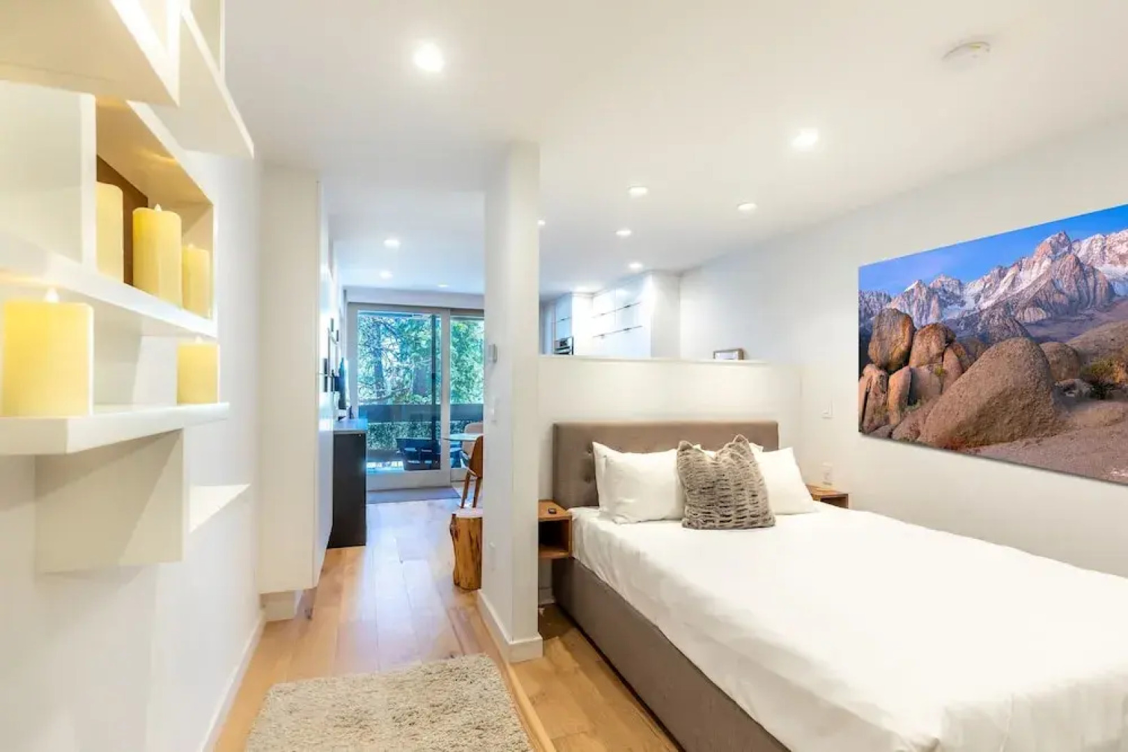 Modern Hotel-Style Studio - Timber Creek Lodge #210 by RedAwning