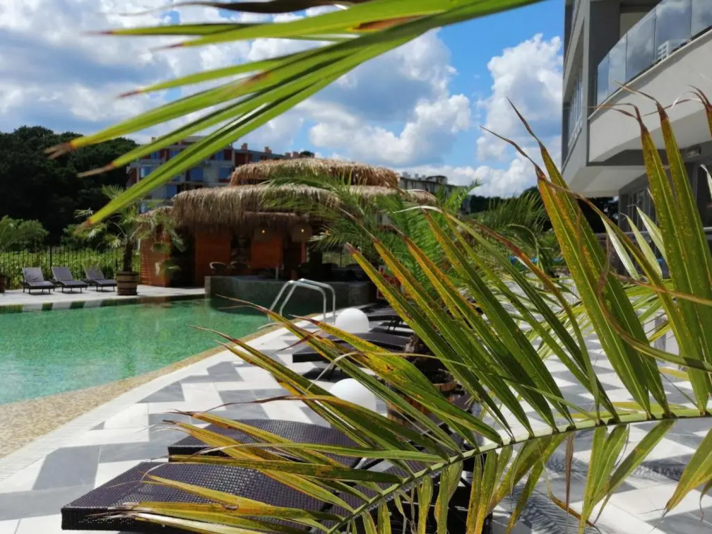 Allure Beach Resort Aparthotel