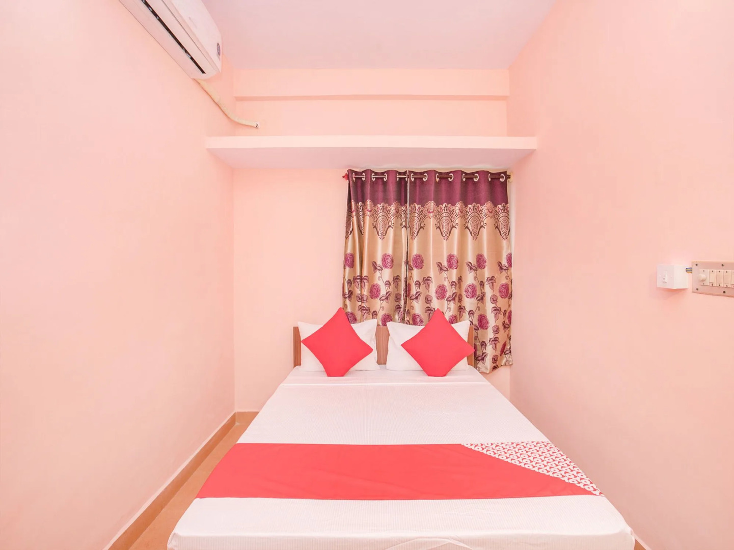 OYO Flagship 11419 Surya Residency