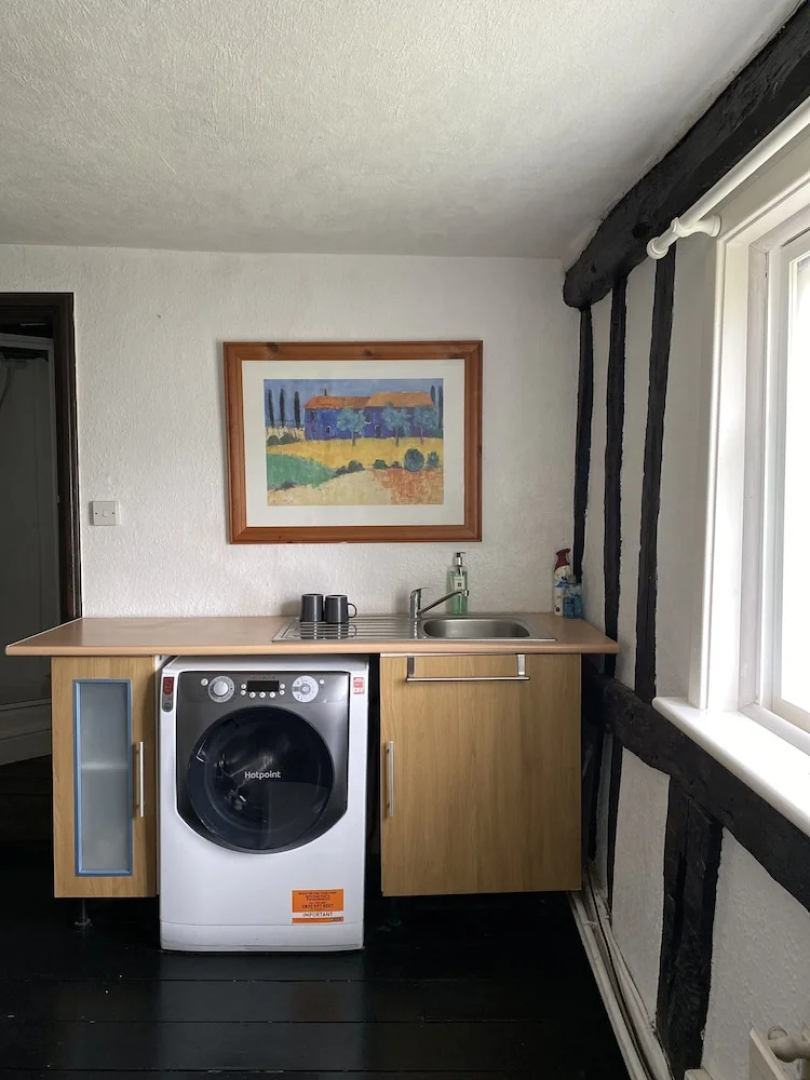Captivating 1-bed Apartment in Newmarket