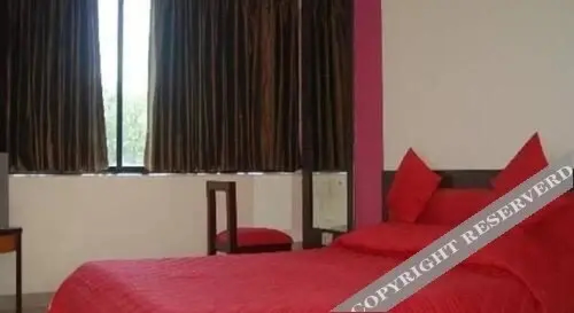 Tisha Apartment Hotel